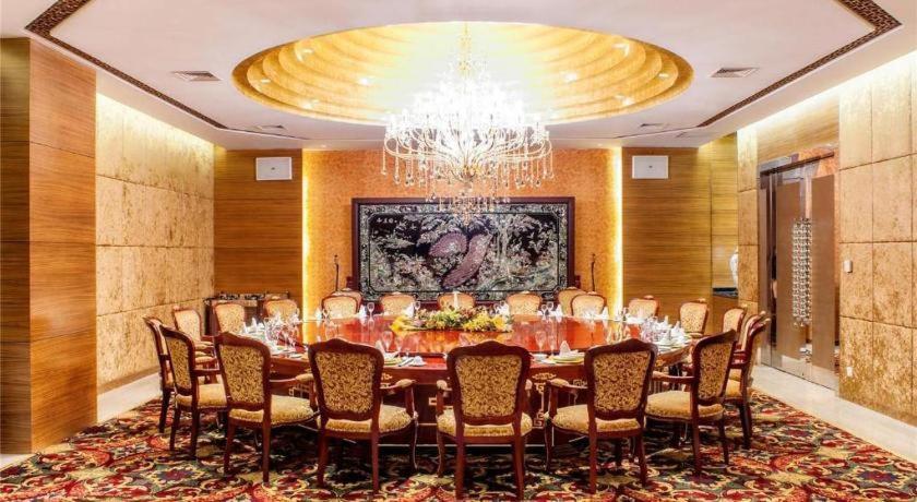 Shenyang Haiyun Jinjiang International Hotel Exterior foto